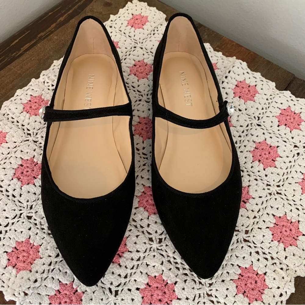 Nine West Helo Mary Jane Ballet Flats - Picture 2 of 10